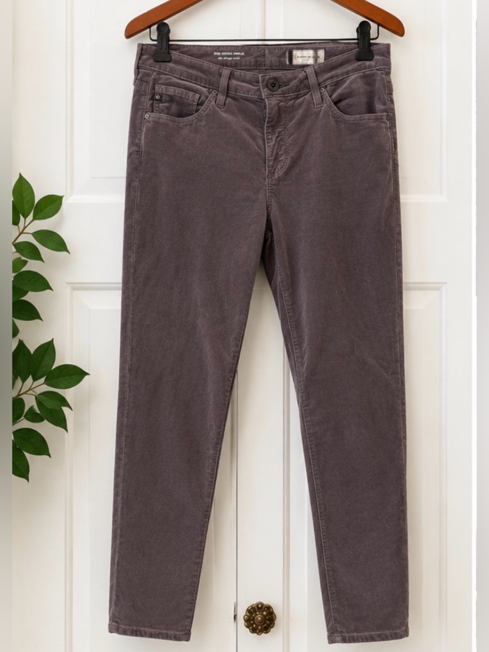 AG Adriano Goldschmied “The Stevie Ankle” Velvet Slim St Jeans – Anthropology